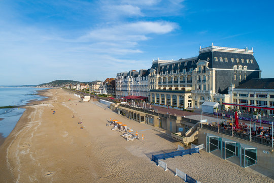 plage de Cabourg